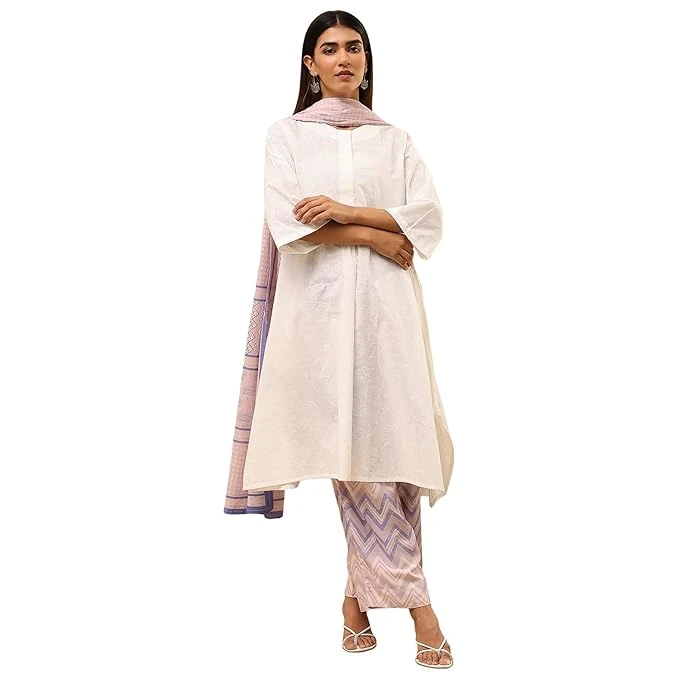 Women Cotton Straight Printed Suit Set Size Medium