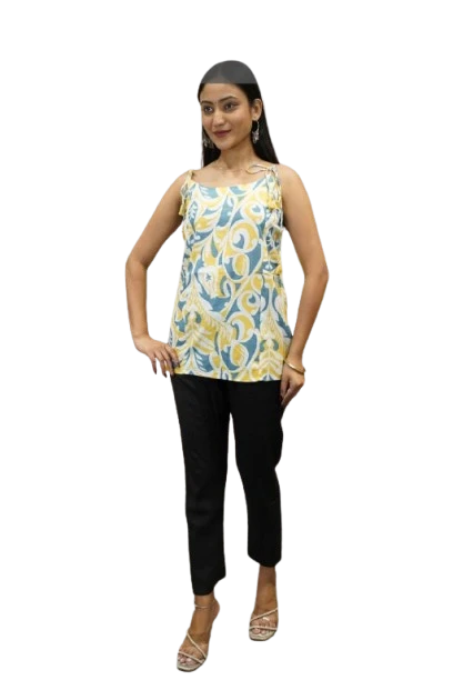 Floral Sleeveless Top with Black Pants Set