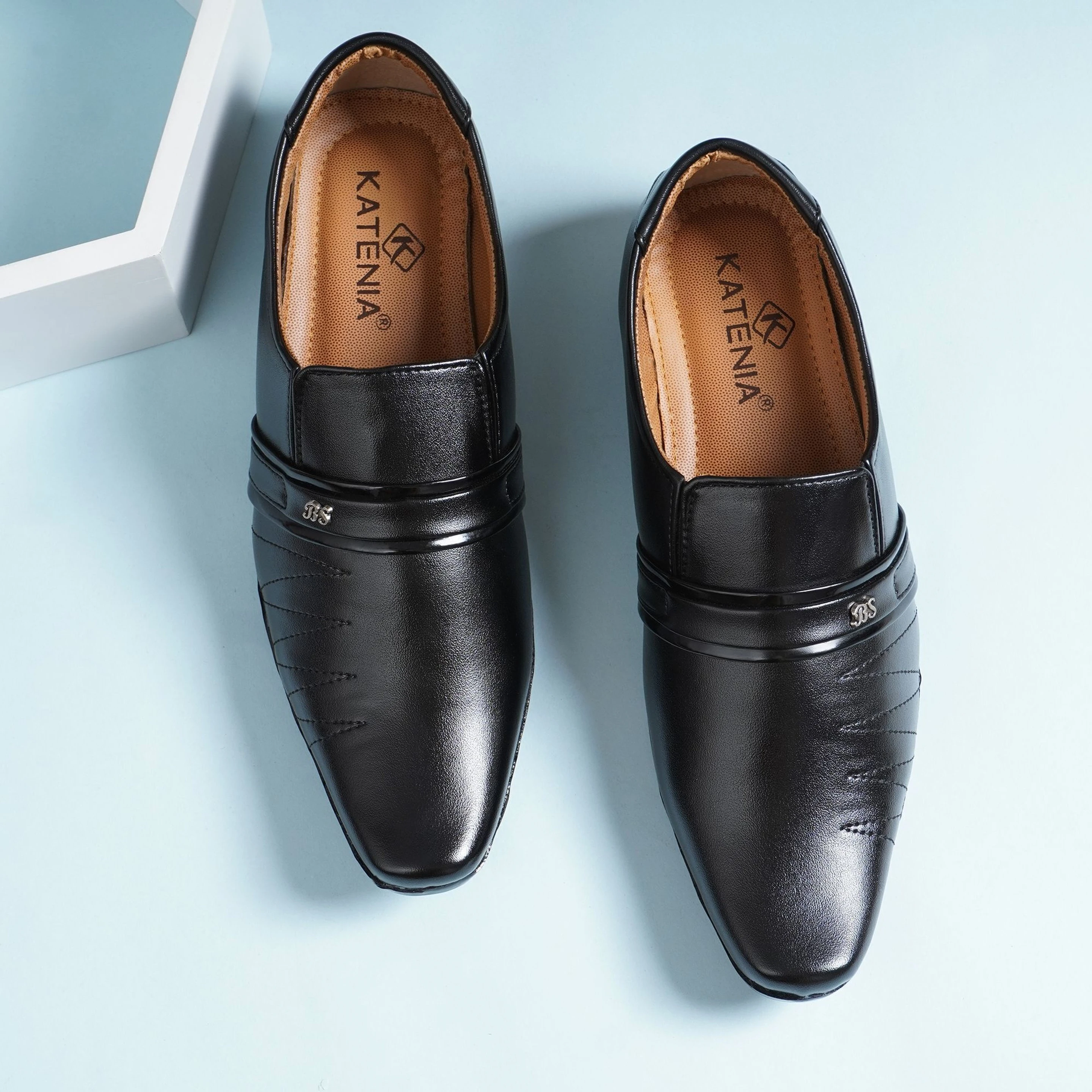 Trendy Comfortable Stylish Formal Slip On For Men