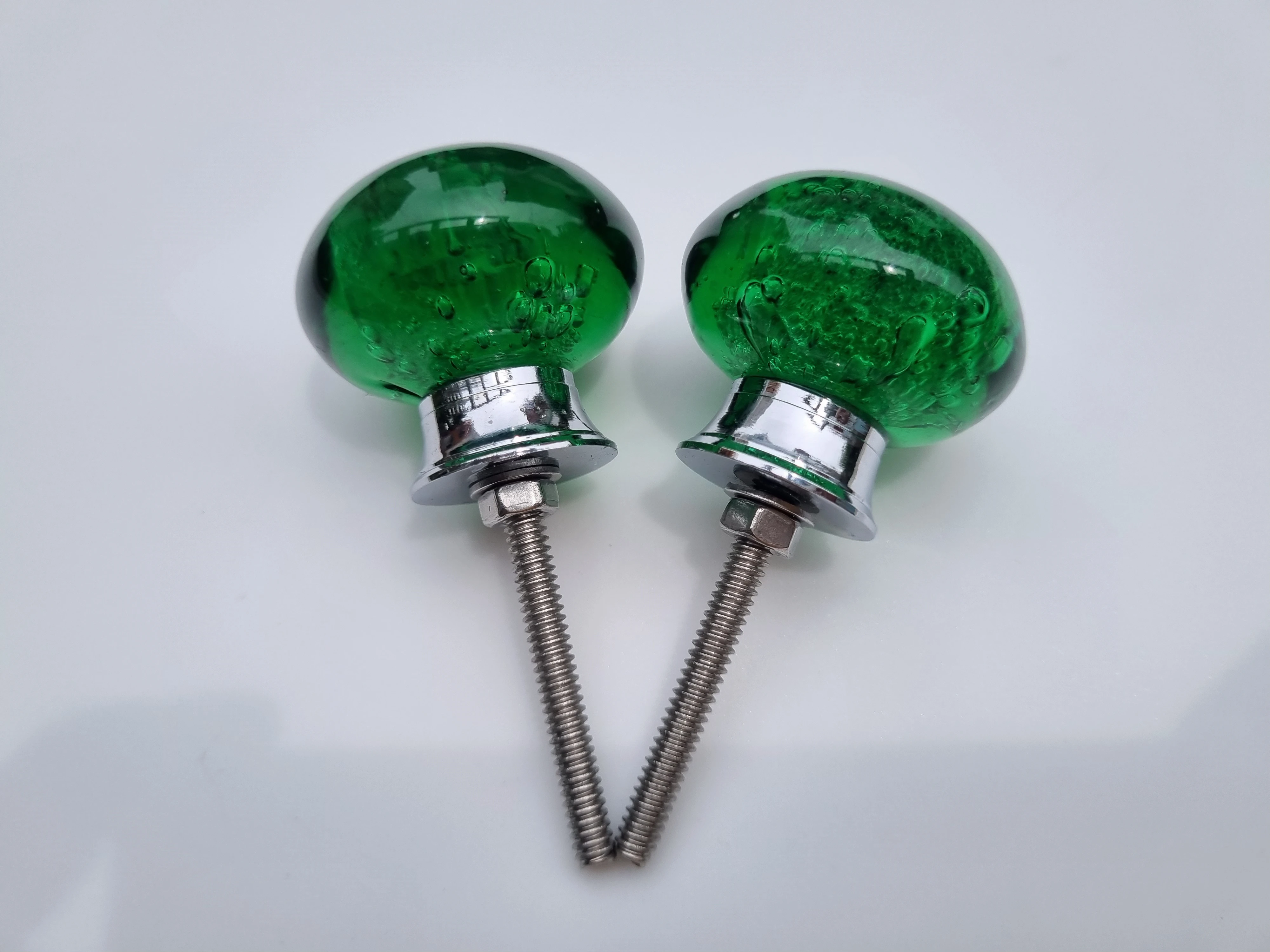 Emerald Bubble Glass Cabinet Knobs – Set of 2