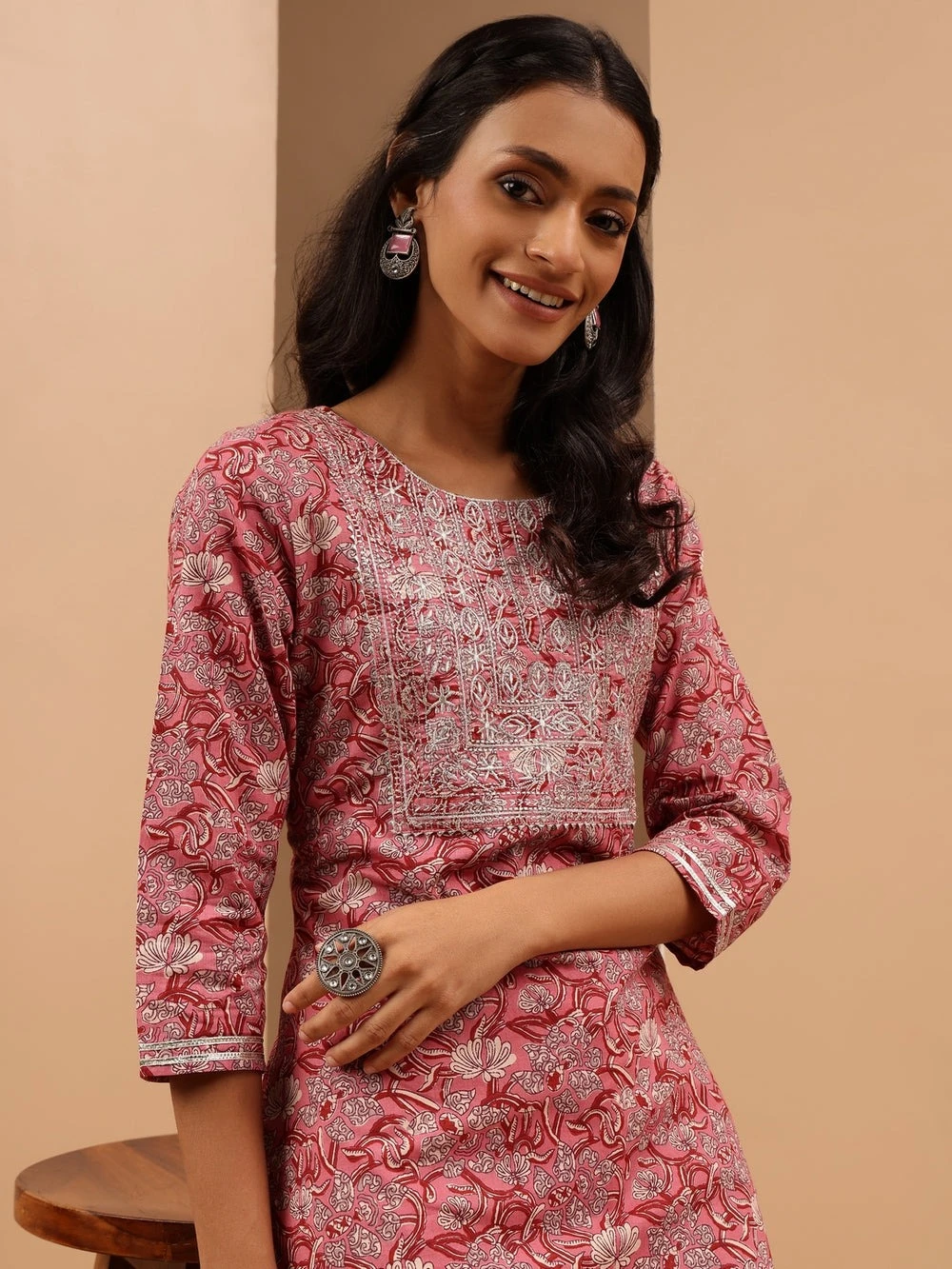 Janasya Women's Pink Pure Cotton Yoke Embroidered Straight Kurta