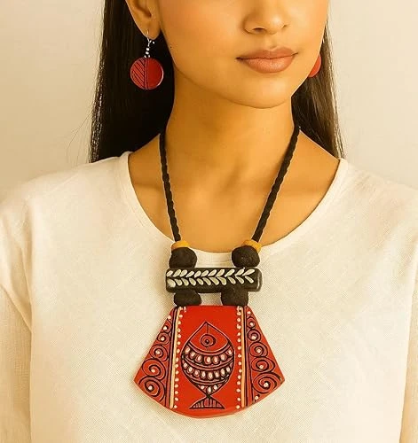 Handcrafted Terracotta Necklace Set with Earrings, Red and Black, Traditional Indian Jewelry, Statement Pendant Design