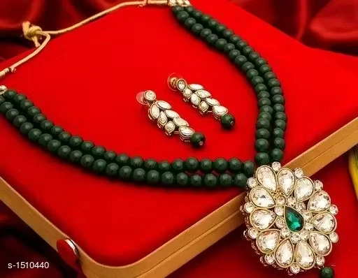 Enchante Alloy Jewellery Set