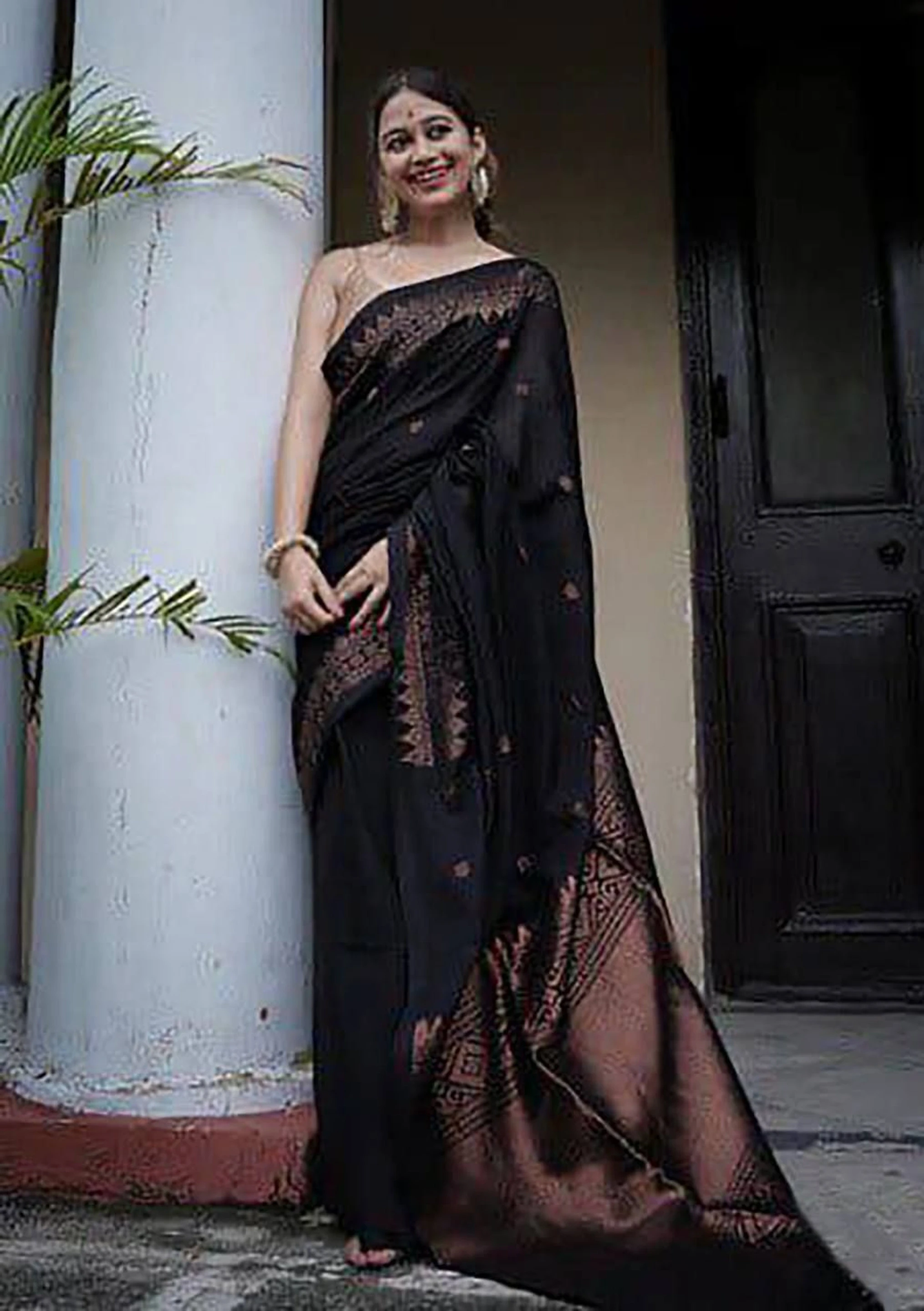 HETVI FASHIONS Self Design Kanjivaram Art Silk, Pure Silk Saree