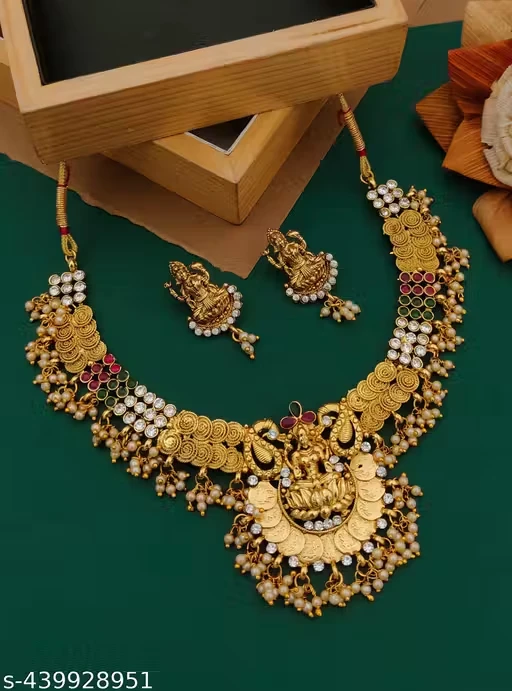 Gold Plated Heavy Necklace Set With Earring and Mangatika Suitable On Ethinic Wear and a Perfect Gift