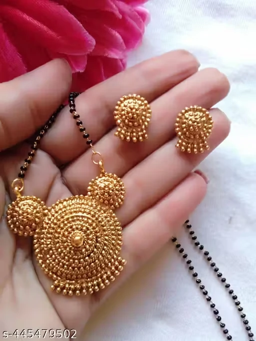 Traditional Mangalsutra Set For Women