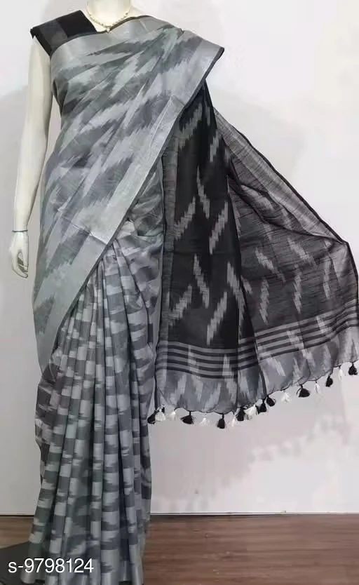 Trendy Women Cotton Blend Ikkat Sarees