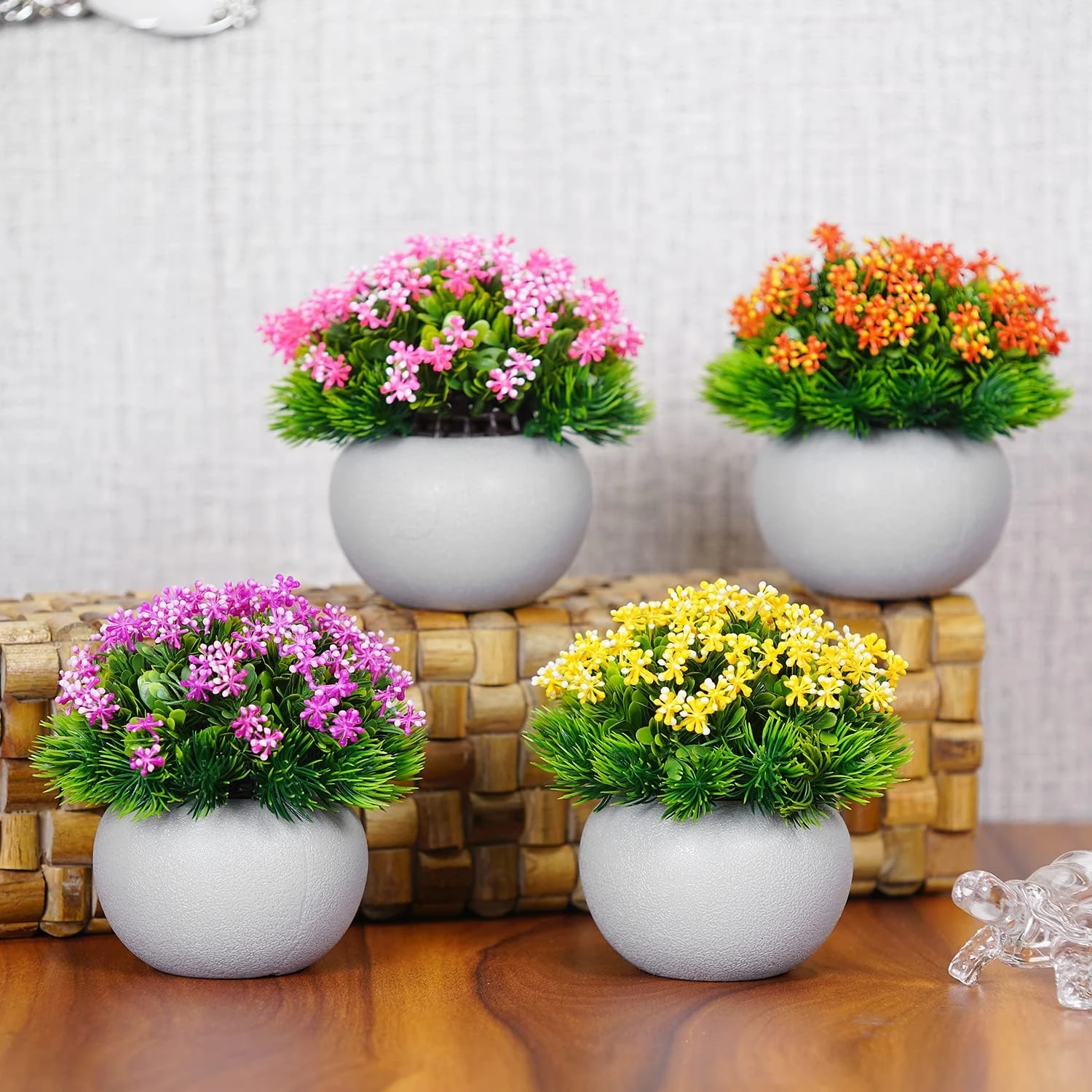 Artificial Flower plants for desk and tabletop decor have low-maintenance option for homes, offices, Living room Indoor and outdoor decoration. No watering, pruning, or fertilizing required.